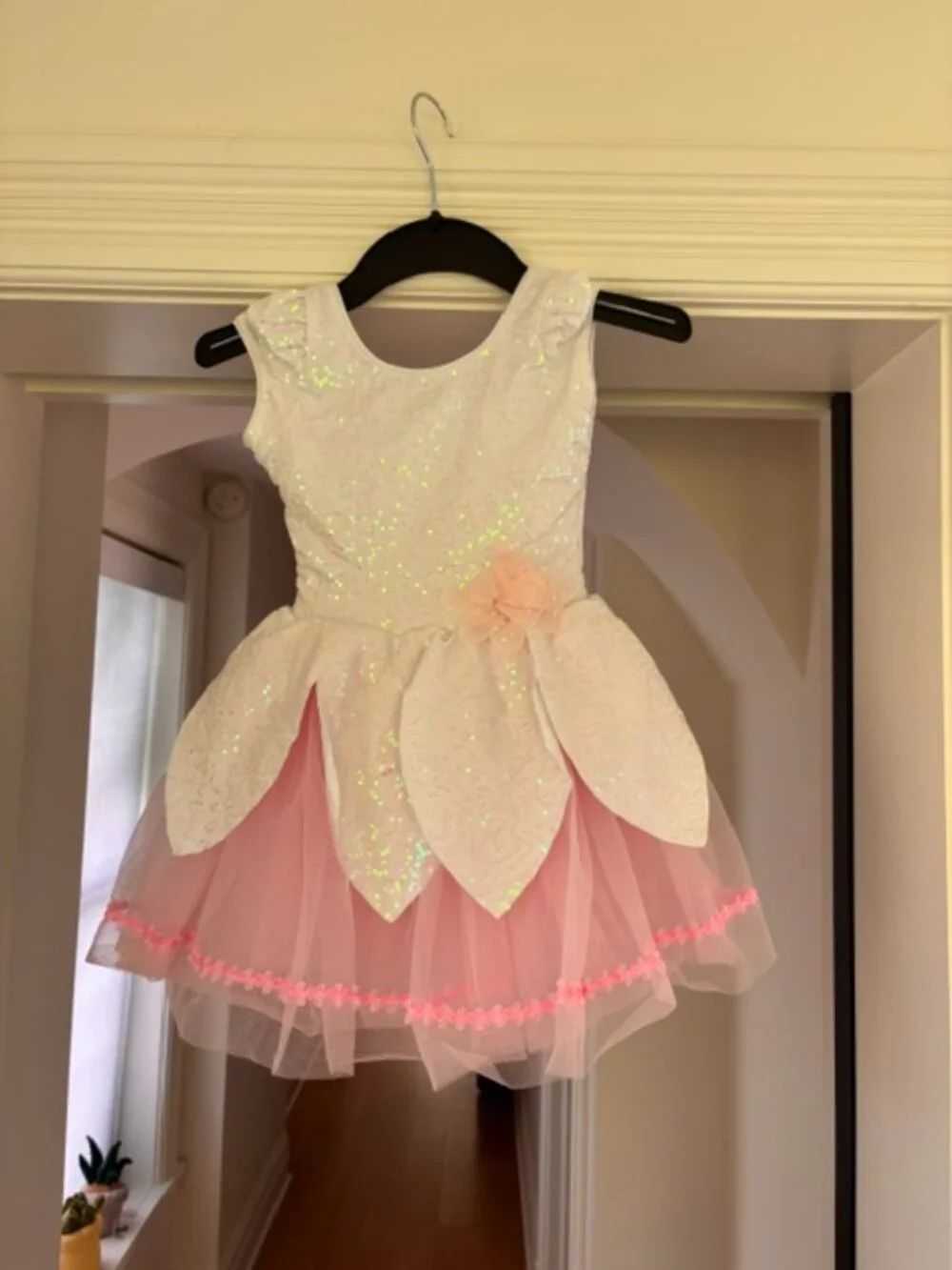 Toddler Girl: Revolution Dance 